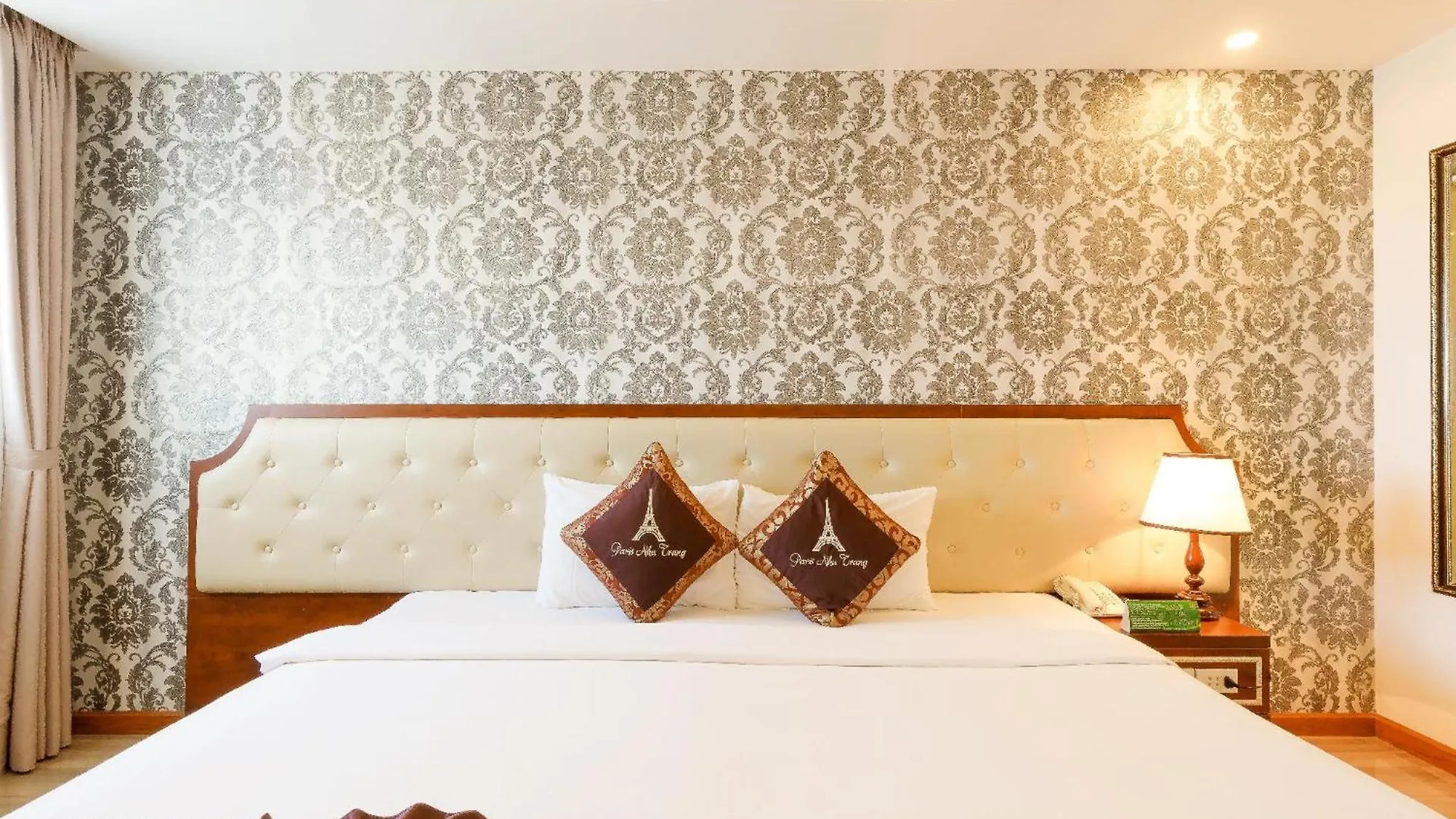 Paris Luxury Hotel & Apartment Nha Trang