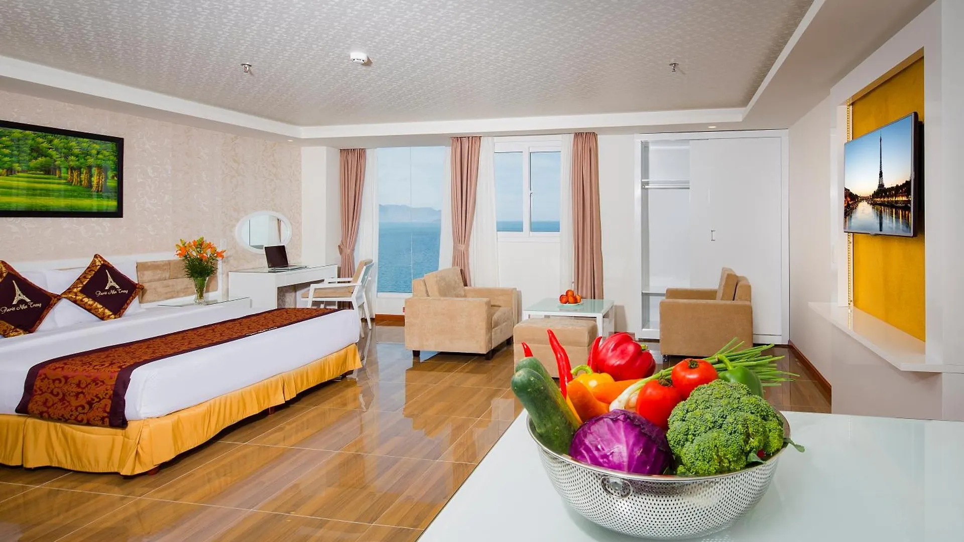 Paris Luxury Hotel & Apartment Nha Trang 4*,