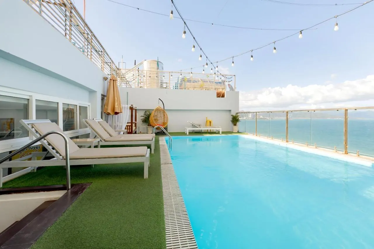 Paris Luxury Hotel & Apartment Nha Trang