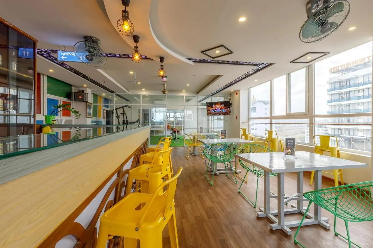 Paris Luxury Hotel & Apartment Nha Trang